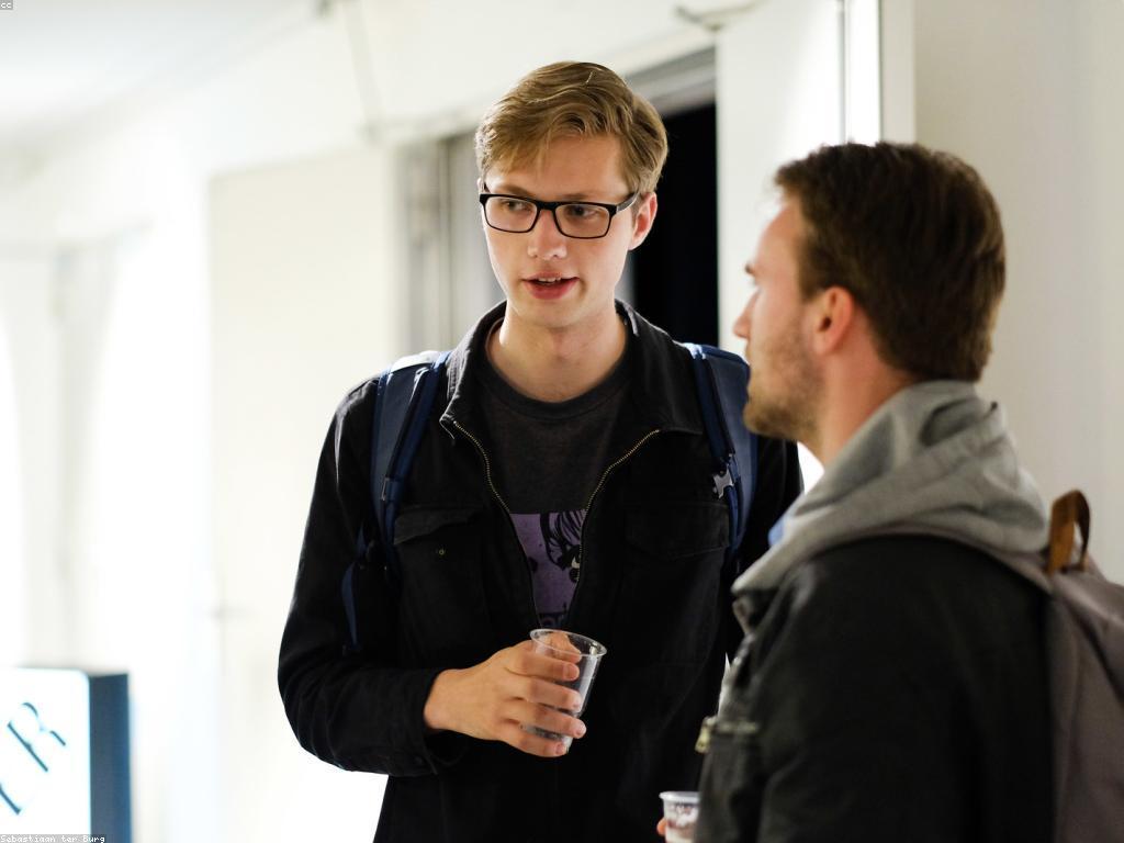 ការវាយតម្លៃអំពី KH18